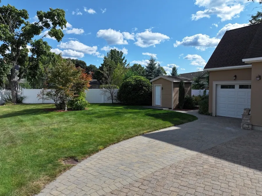 228 Wiswall Rd — photo 39 of 42