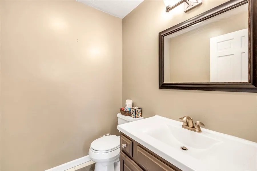 3 Pondview Way U:B — photo 9 of 29