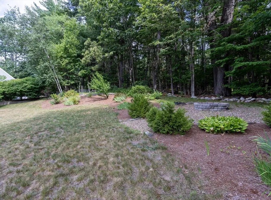 25 Calvin St — photo 35 of 40